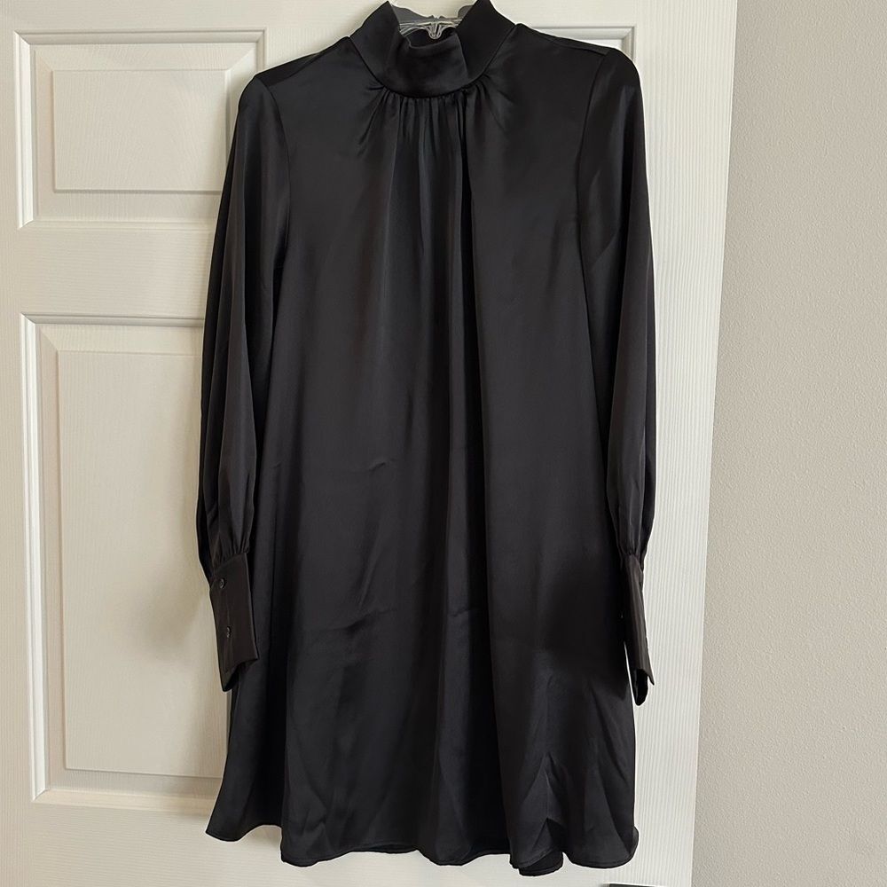 Elegant Black Long-Sleeve Dress
